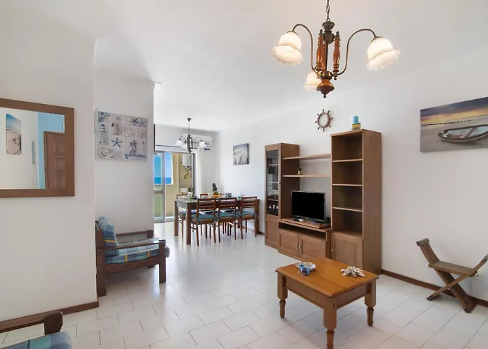 Family View - Da Rocha Daire