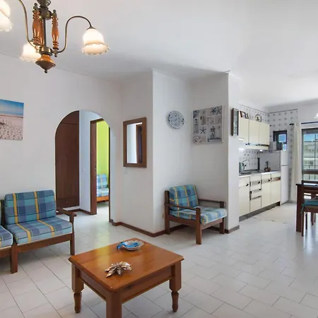 Family View - Da Rocha